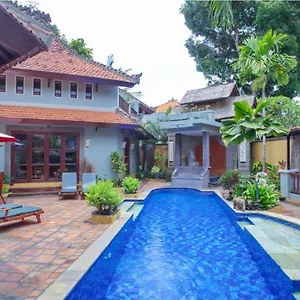 Villa Naga Maya, Legian (Bali)