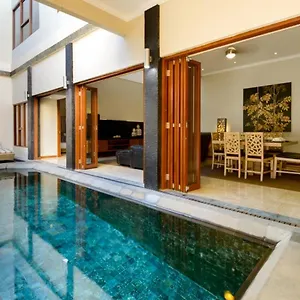 Villa Super 4 Bed, Sleeps 8, Just 300m Walk From, Legian (Bali)