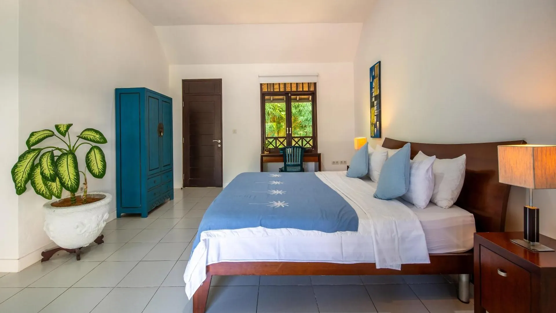 Villa Nyumpene In Legian