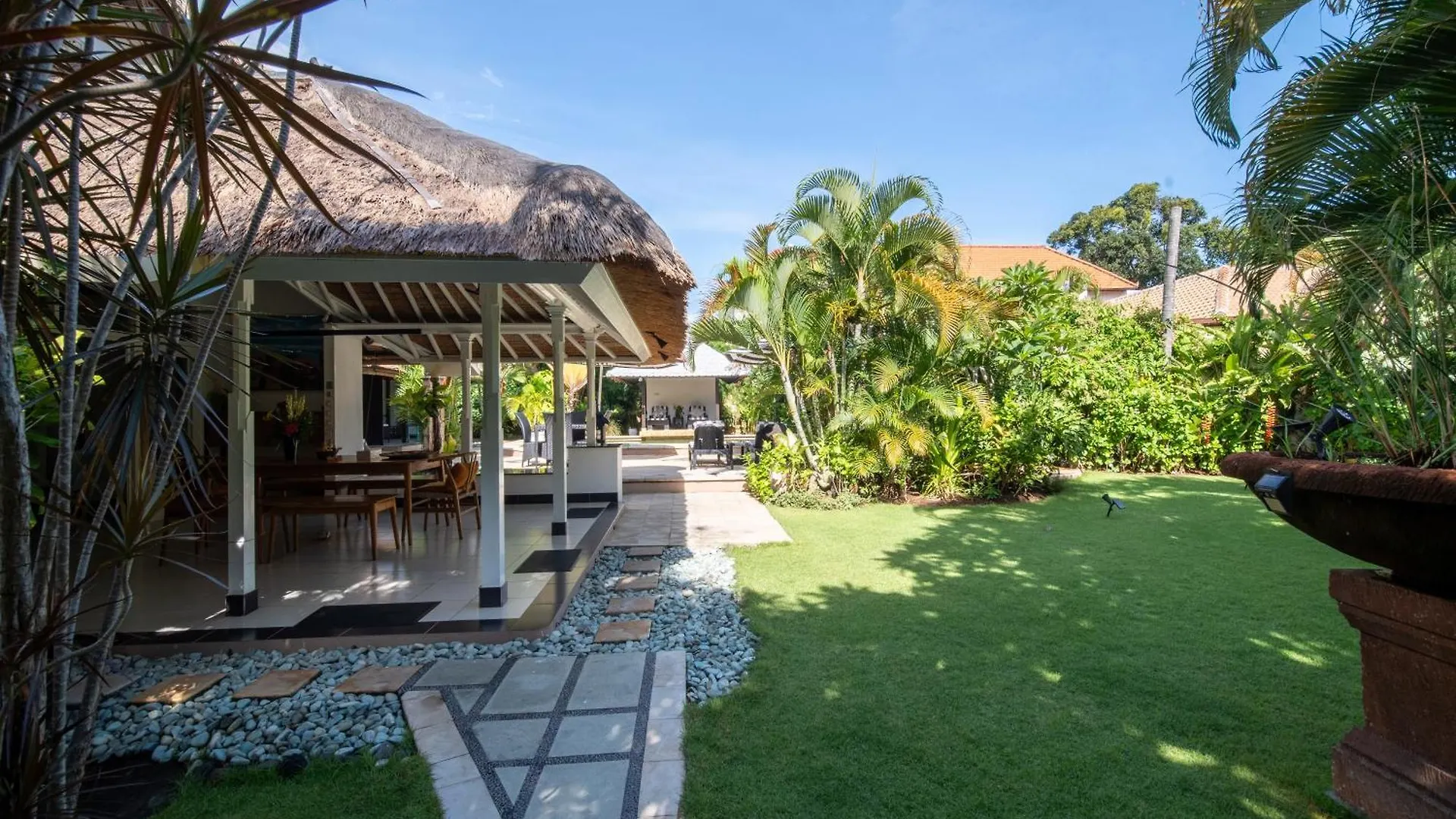 Villa Nyumpene In Legian 0*, Legian (Bali) Indonesia
