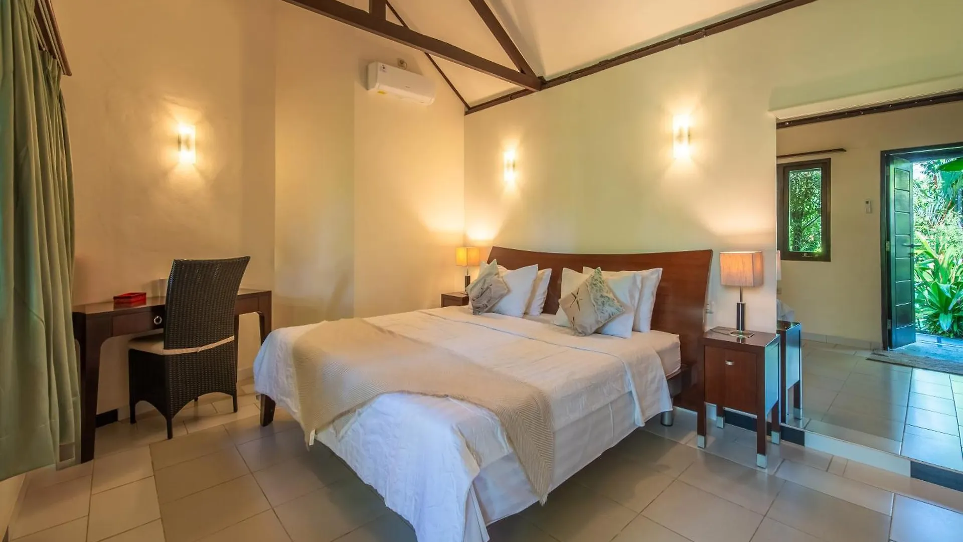Villa Nyumpene In Legian