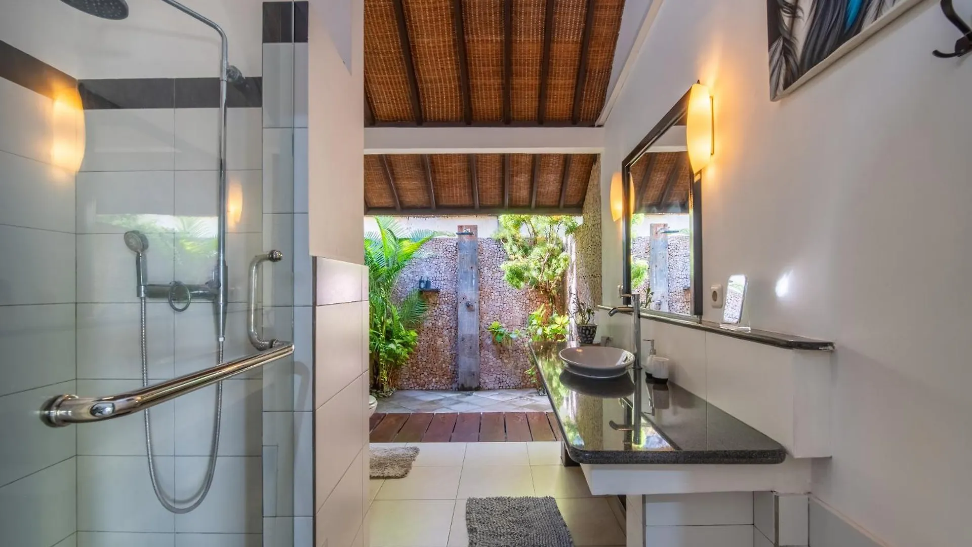 Villa Nyumpene In Legian
