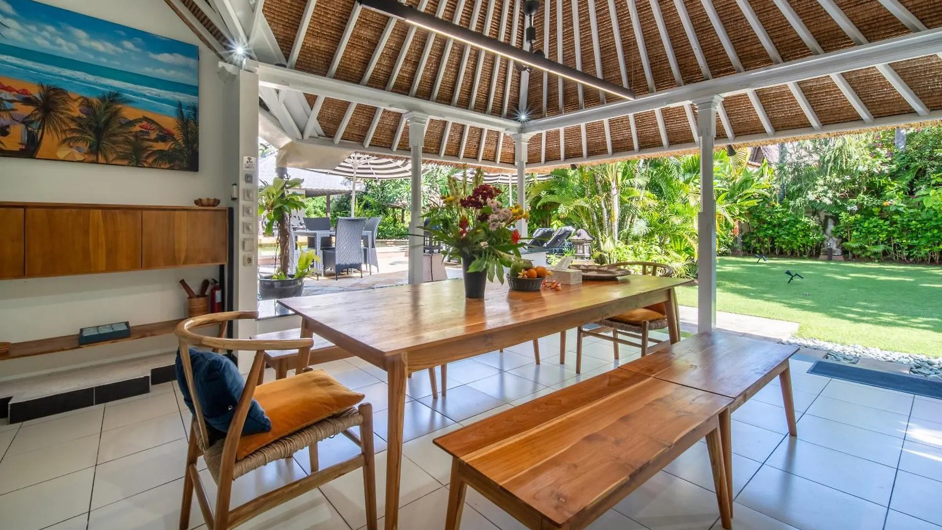 Villa Nyumpene In Legian