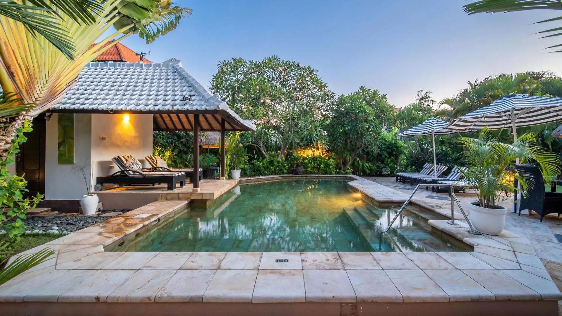 Villa Nyumpene In Legian Indonesia