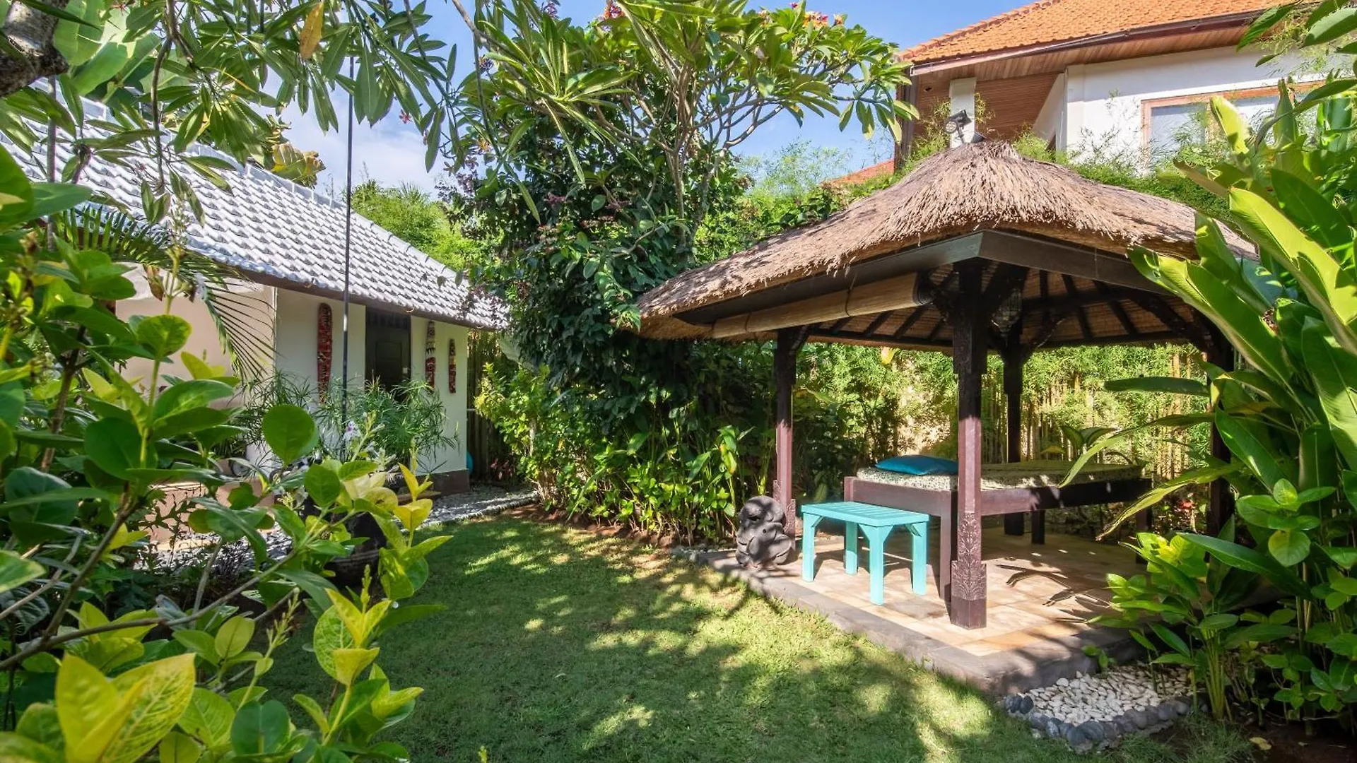 Villa Nyumpene In Legian Indonesia