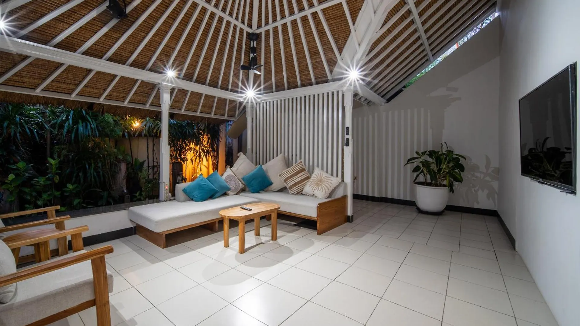 Villa Nyumpene In Legian 0*, Legian (Bali) Indonesia