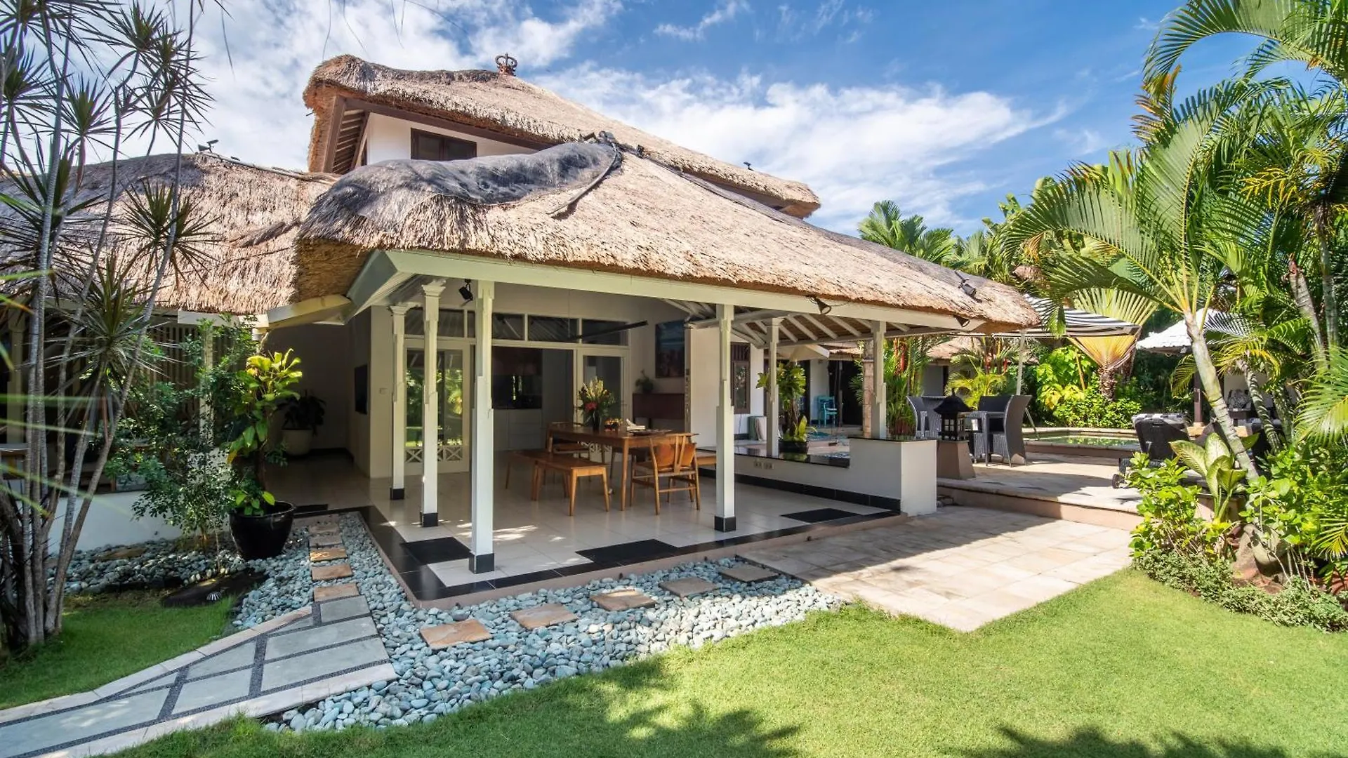 Villa Nyumpene In Legian  Legian (Bali)